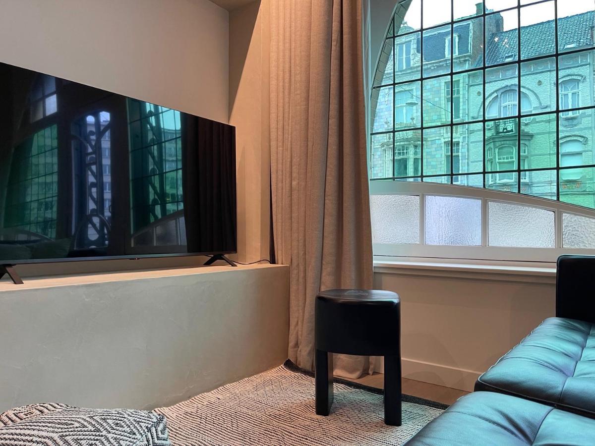 3 Bedroom Art-Nouveau Apartment With Free Parking Gent Kültér fotó